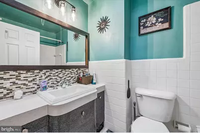 339 E Claremont Road, Philadelphia, PA 19120 - Photo 11