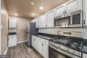 339 E Claremont Rd, Philadelphia, PA 19120 - Photo 7