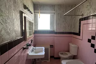 6338 Reedland St, Philadelphia, PA 19142 - Photo 9