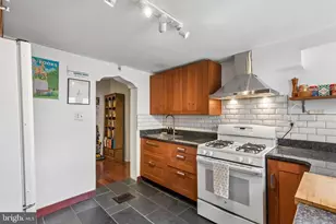 403 Tasker St, Philadelphia, PA 19148 - Photo 9