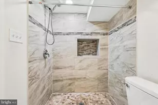 244 S 8th St, Philadelphia, PA 19107 - Photo 11