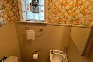 2026 Stanwood St, Philadelphia, PA 19152 - Photo 11