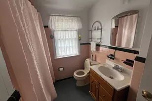 2026 Stanwood St, Philadelphia, PA 19152 - Photo 21