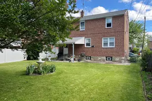 2026 Stanwood St, Philadelphia, PA 19152 - Photo 31