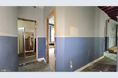 902 S 47th Street, Philadelphia, PA 19143 - Photo 31