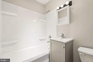 7004 Reedland St, Philadelphia, PA 19142 - Photo 3