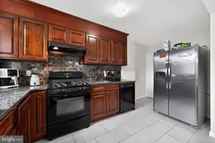 6651 Gillespie St, Philadelphia, PA 19135 - Photo 9