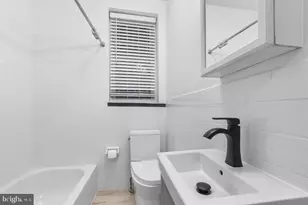 819 S 2nd St, Philadelphia, PA 19147 - Photo 13