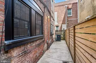 819 S 2nd St, Philadelphia, PA 19147 - Photo 11