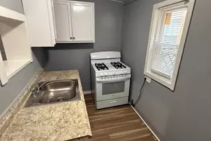 2090 Kingston St, Philadelphia, PA 19134 - Photo 9