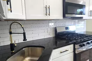 7222 Lawndale St, Philadelphia, PA 19111 - Photo 15