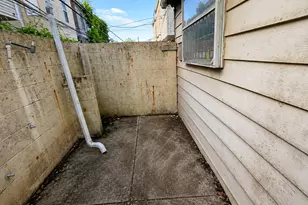 2517 N Gratz St, Philadelphia, PA 19132 - Photo 11