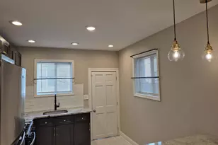 2228 S Bonsall St, Philadelphia, PA 19145 - Photo 9
