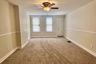 808 E Hilton St, Philadelphia, PA 19134 - Photo 3