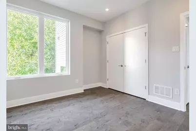 1212 E Susquehanna Avenue #E, Philadelphia, PA 19125 - Photo 5