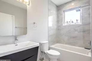 1212 E Susquehanna Ave, Philadelphia, PA 19125 - Photo 9