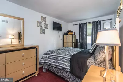 8023 Chelwynde Avenue, Philadelphia, PA 19153 - Photo 51