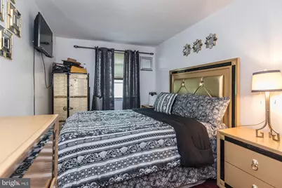 8023 Chelwynde Avenue, Philadelphia, PA 19153 - Photo 49