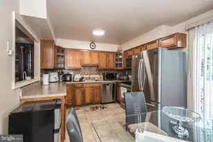 8023 Chelwynde Ave, Philadelphia, PA 19153 - Photo 25