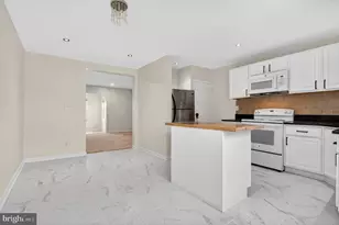 2536 S 74th St, Philadelphia, PA 19153 - Photo 11