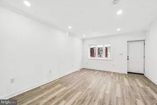1031 Winton St, Philadelphia, PA 19148 - Photo 3