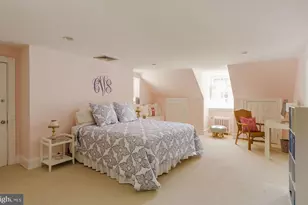 7800 Navajo St, Philadelphia, PA 19118 - Photo 19