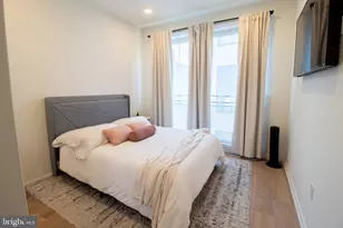 2011 Cambridge St, Philadelphia, PA 19130 - Photo 13