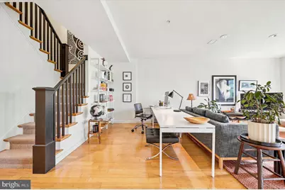 934 N 3rd Street #302, Philadelphia, PA 19123 - Photo 3