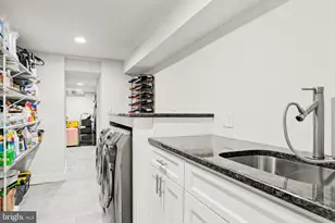 304 W Salaignac St, Philadelphia, PA 19128 - Photo 27