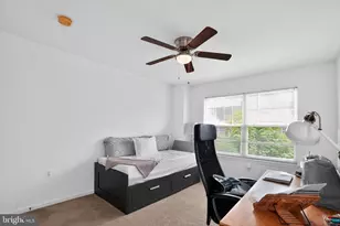 1318 S Lawrence St, Philadelphia, PA 19147 - Photo 15