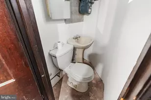 5242 D St, Philadelphia, PA 19120 - Photo 29