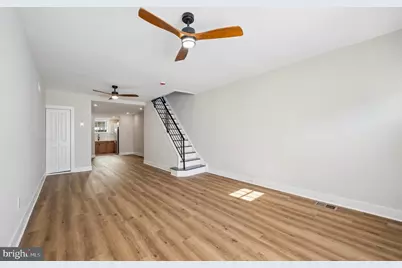 2602 S 10th Street, Philadelphia, PA 19148 - Photo 1