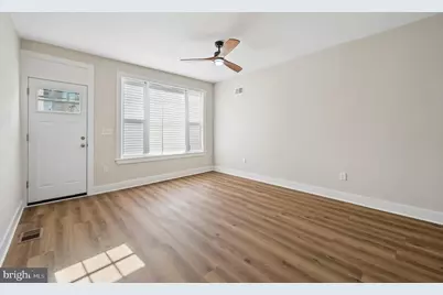 2602 S 10th Street, Philadelphia, PA 19148 - Photo 3