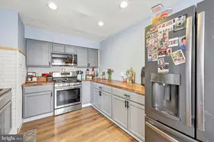 3746 S Hereford Ln, Philadelphia, PA 19114 - Photo 7
