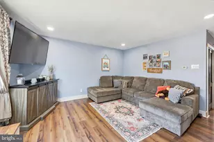 3746 S Hereford Ln, Philadelphia, PA 19114 - Photo 13