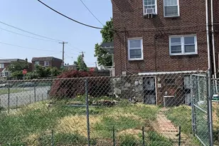 2327 Shelmire Ave, Philadelphia, PA 19152 - Photo 31