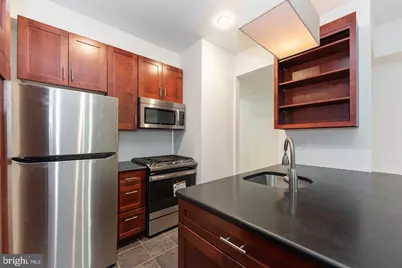 2118 Spruce Street #1R, Philadelphia, PA 19103 - Photo 17