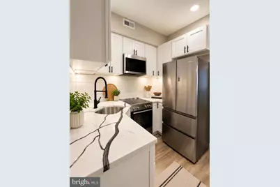632 S South Street S #A, Philadelphia, PA 19147 - Photo 1