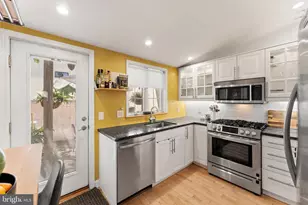 1304 S Howard St, Philadelphia, PA 19147 - Photo 1
