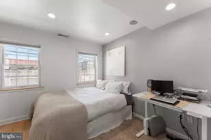 1304 S Howard St, Philadelphia, PA 19147 - Photo 15