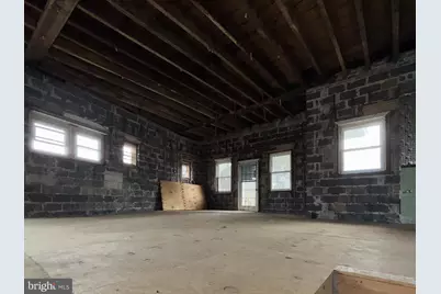 4401 Sherwood Road, Philadelphia, PA 19131 - Photo 3