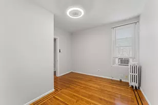 471 E Pleasant St, Philadelphia, PA 19119 - Photo 15