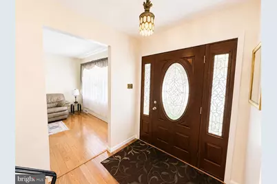 8608 Cathedral Circle, Philadelphia, PA 19128 - Photo 5