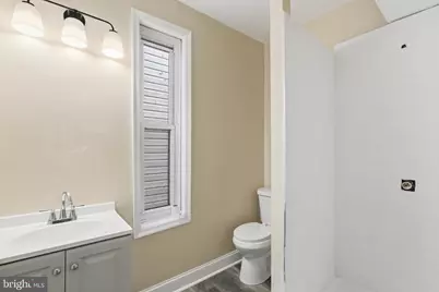 632 W Cumberland Street #2, Philadelphia, PA 19133 - Photo 5