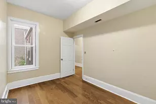 632 W Cumberland St, Philadelphia, PA 19133 - Photo 7