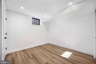 761 S Cleveland St, Philadelphia, PA 19146 - Photo 39