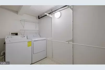 1027 Arch Street #407, Philadelphia, PA 19107 - Photo 31