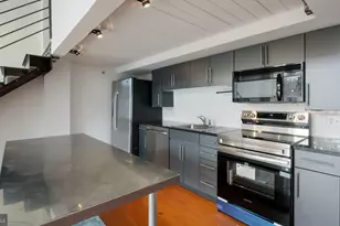 1027 Arch St, Philadelphia, PA 19107 - Photo 1