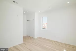 1842 E Harold St, Philadelphia, PA 19125 - Photo 15