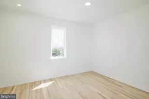 1842 E Harold St, Philadelphia, PA 19125 - Photo 13